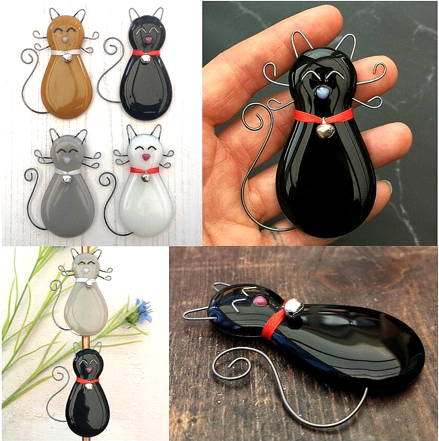 Handmade fused glass cat fridge magnet with cat bell. Magnetic cat lover gift, crazy cat, black cat, lucky black cat. Feline kitten gift.