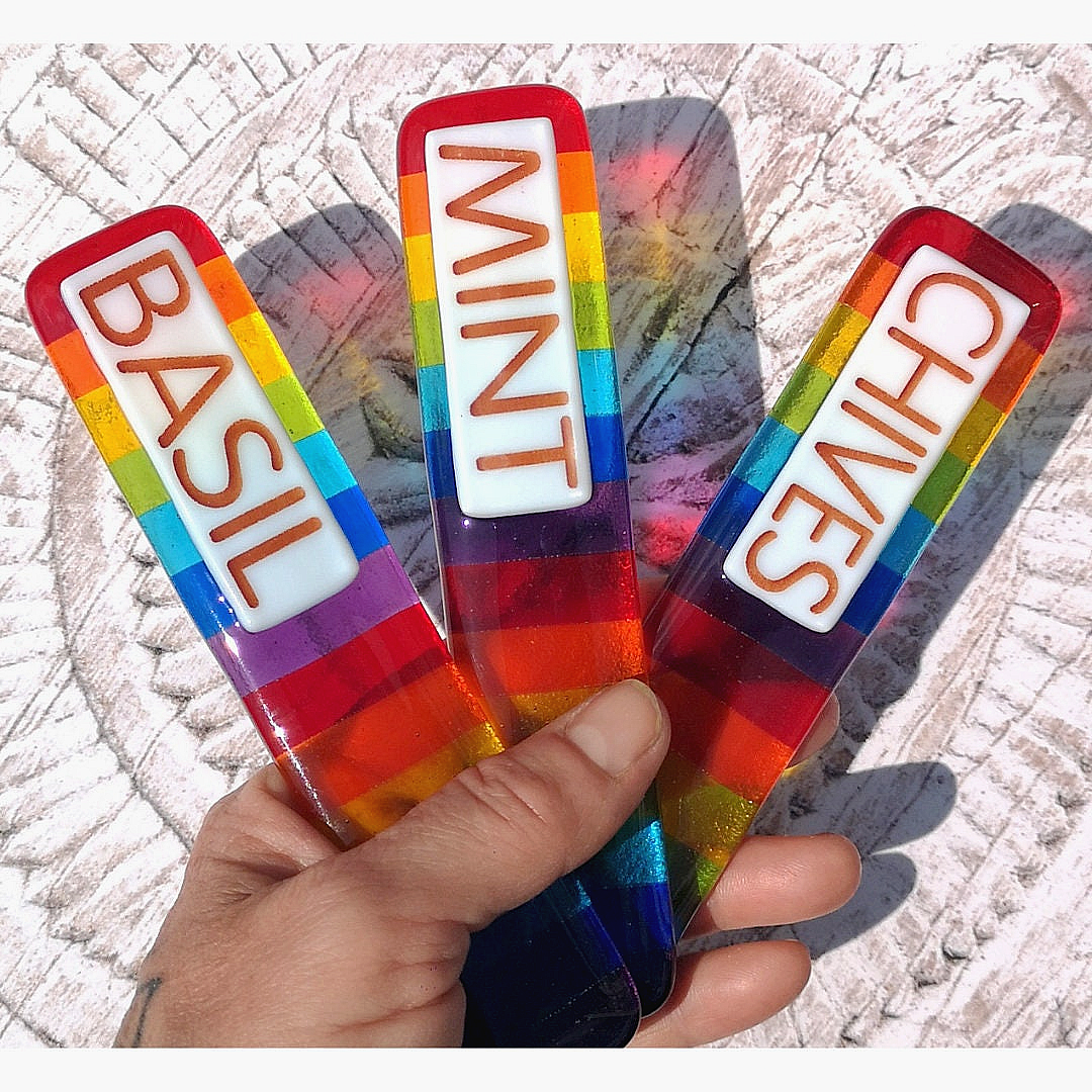 Handmade fused glass personalised rainbow plant label. Colourful plant marker. Rainbow striped garden plant stake. Herb, vegetable, flower, fruit name.