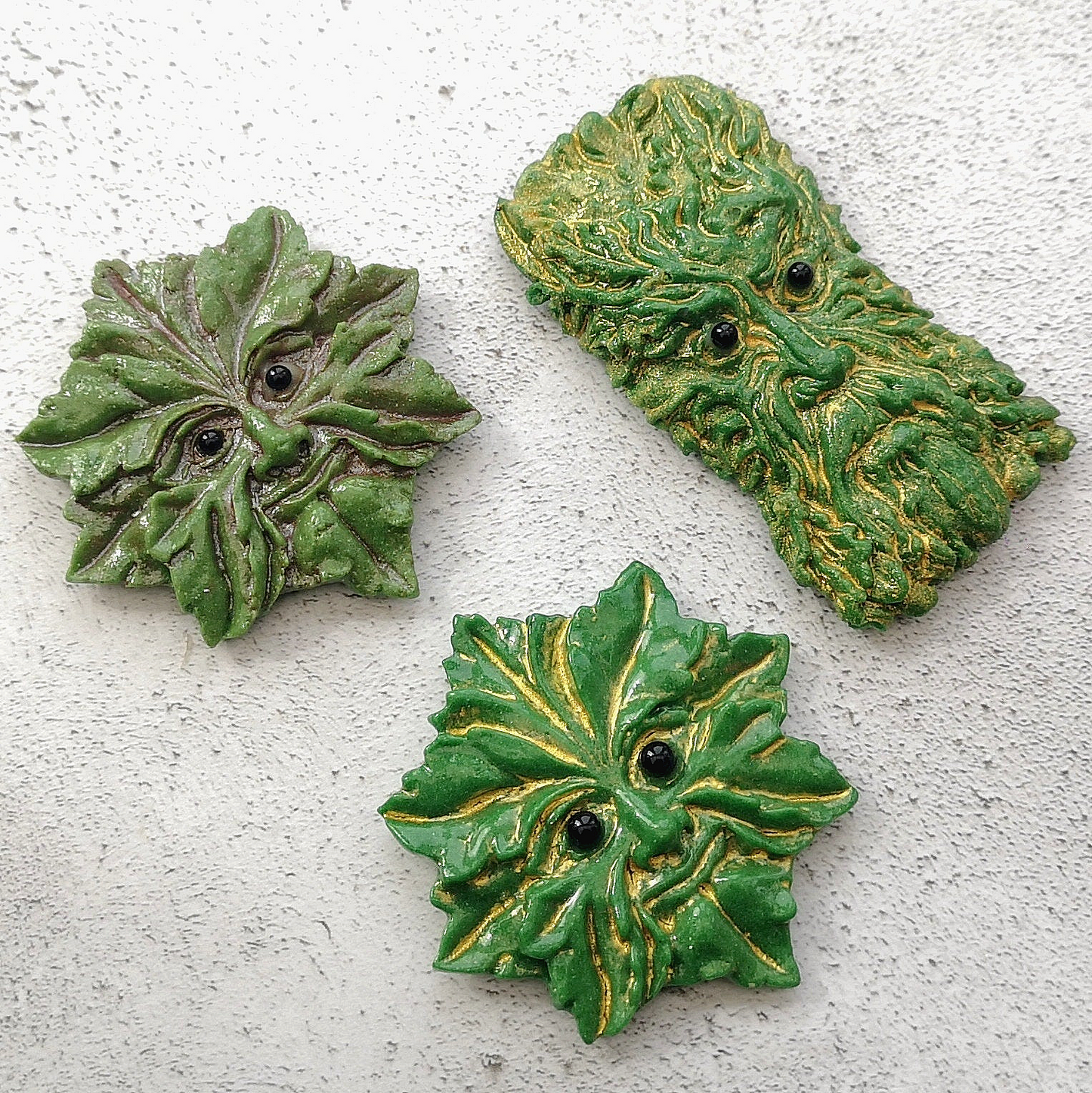 Handmade fused glass Greenman face fridge magnet. Magnetic Leaf Man. Man of the woods decor. Nature lover gift. Pagan gift.