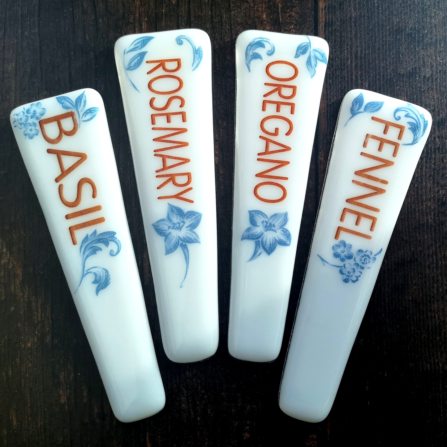 Handmade fused glass personalised white with blue flowers plant label. Ornate plant marker. Garden plant name stake. Herb, vegetable, flower, fruit name.
