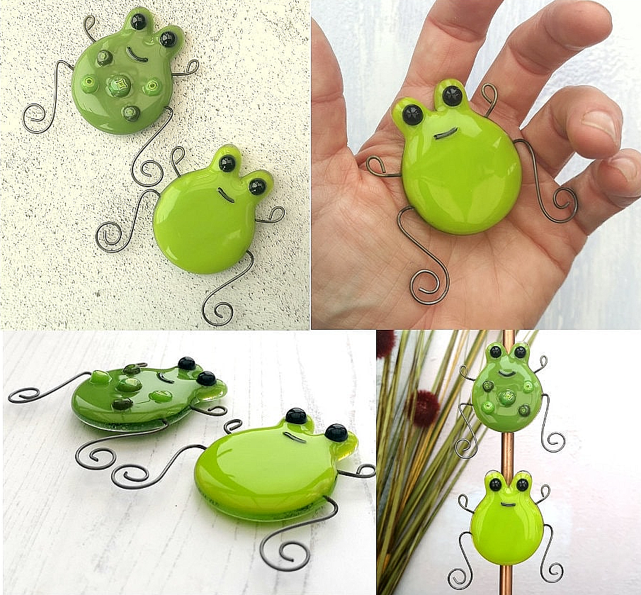 Handmade fused glass magnetic frog or toad fridge magnet. - Frog gift, British wildlife gift, nature present. Pond life.