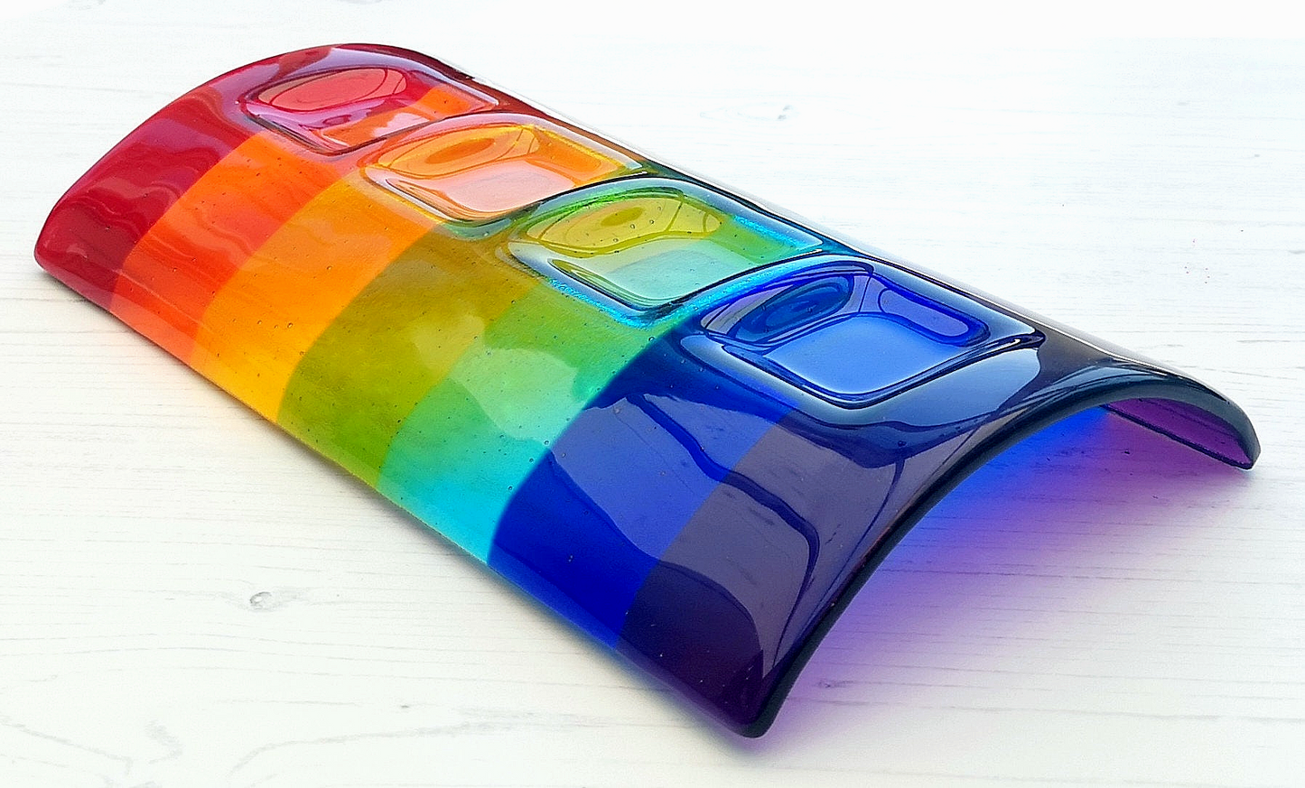 Handmade fused glass curved rainbow bridge candle holder. Free standing rainbow arch tealight candle holder. Brightly coloured glass gift. Suncatcher, light catcher. Gift for pet loss, remembrance.