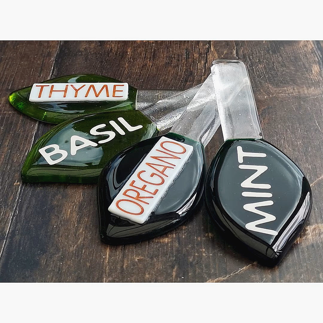 Handmade fused glass personalised plant label. Colourful plant marker. Leaf shaped garden plant stake. Herb, vegetable, flower, fruit name.