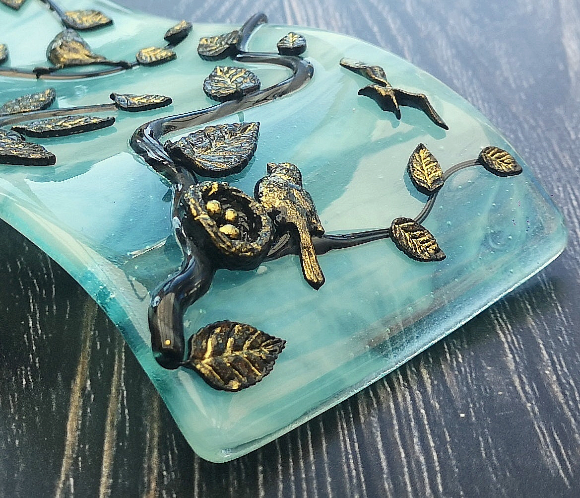 Handmade fused glass 3D Birds Free Standing Wavy, Curved Picture, suncatcher. Bird art, nature gift, decoration ornament, tree, leaves, nesting baby bird eggs, gold silhouette highlight.