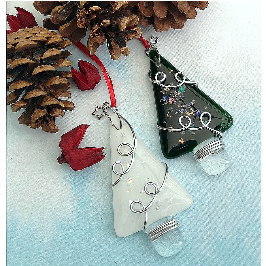 Handmade fused glass Christmas tree hanging decoration, wire wrapped, Xmas tree ornament, holiday decor, Christmas gift, festive present, star charm