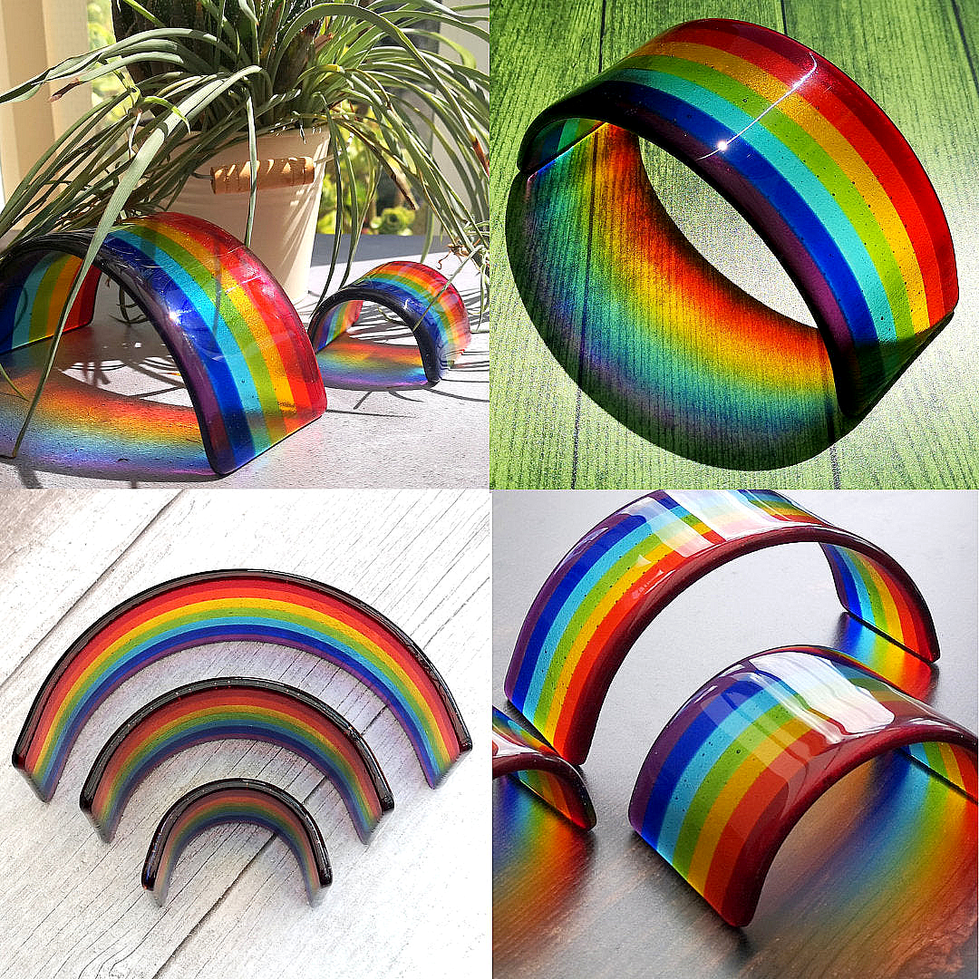Handmade fused glass curved rainbow bridge. 3D pet paw prints. Free standing personalised 3D name rainbow arch. Brightly coloured glass gift. Suncatcher, light catcher. Gift for pet loss, remembrance.