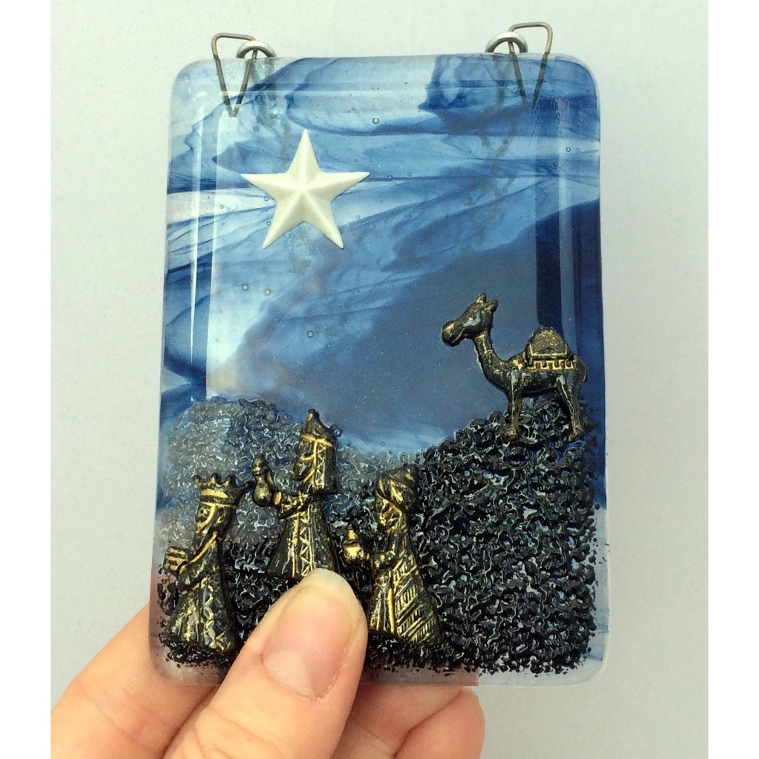 Handmade fused glass 3 wise men nativity scene hanging picture decoration, three wise men ornament, Christmas decor, festive gift, present. Follow the star.