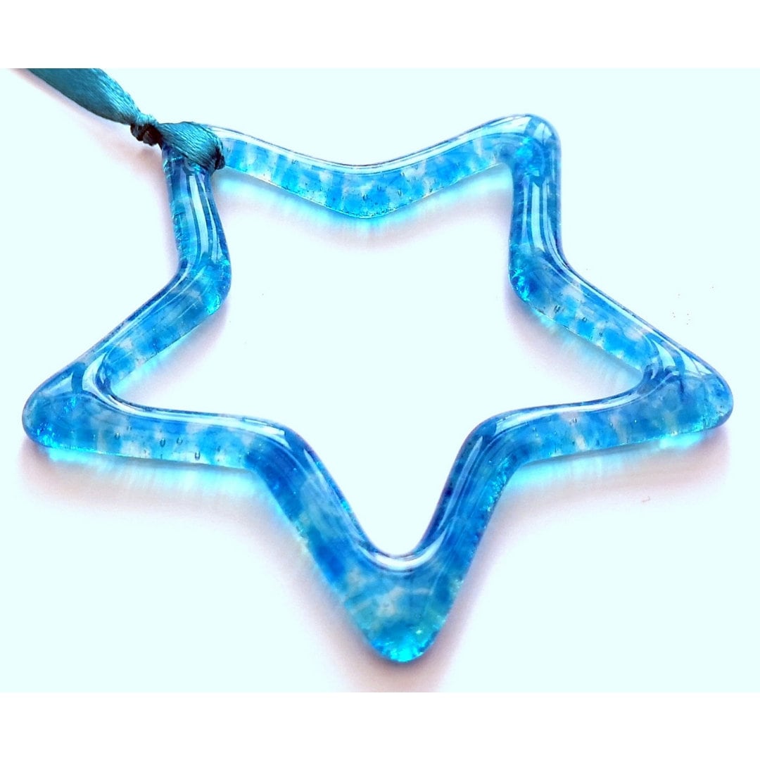 Handmade fused glass Hanging Star Outline Decoration, glass suncatcher, winter ornament, holiday decor, Christmas gift, festive present.