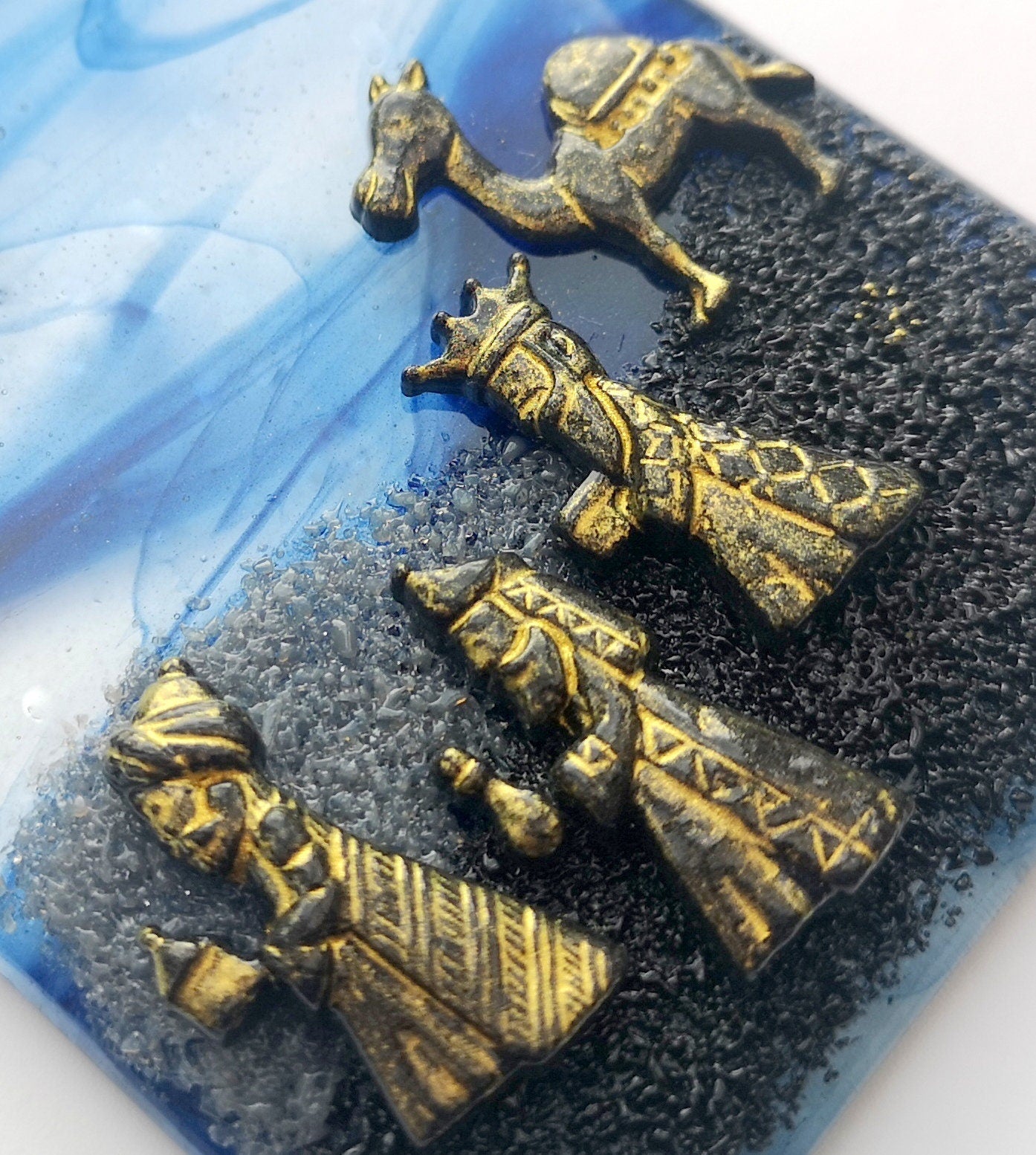 Handmade fused glass 3 wise men nativity scene hanging picture decoration, three wise men ornament, Christmas decor, festive gift, present. Follow the star.