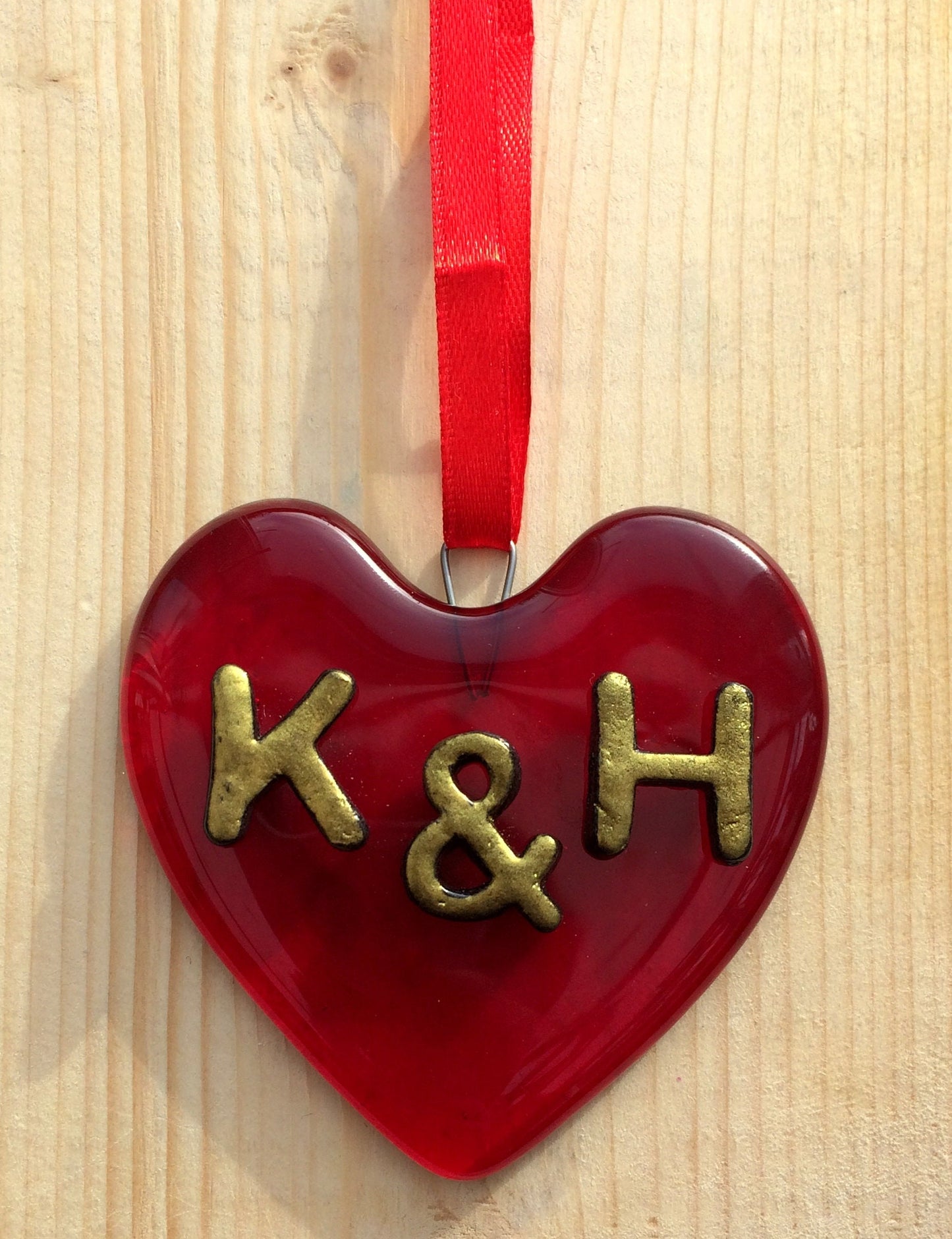Handmade fused glass Red Personalised Love Heart Hanging Decoration. Valentine suncatcher gift. Romantic, love, message from the heart present. Girlfriend, boyfriend, partner, husband, wife keepsake, wedding, engagement gift.