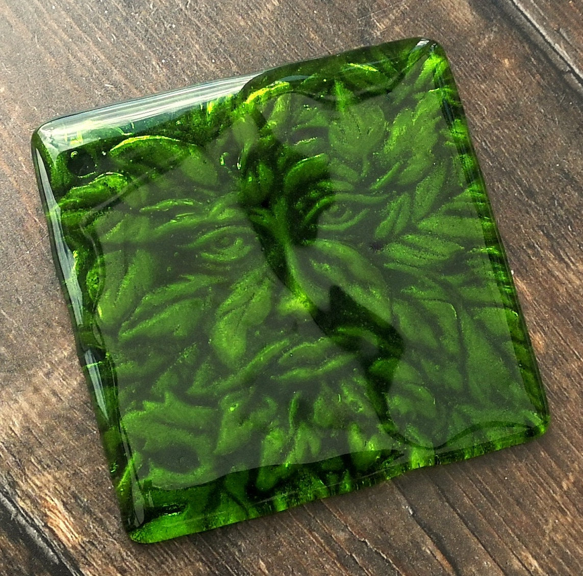 Handmade fused glass Greenman drinks coaster. Green man place mat. Leaf man, Greenman face, green glass tile. Man of the woods. Nature lover gift. Pagan gift.