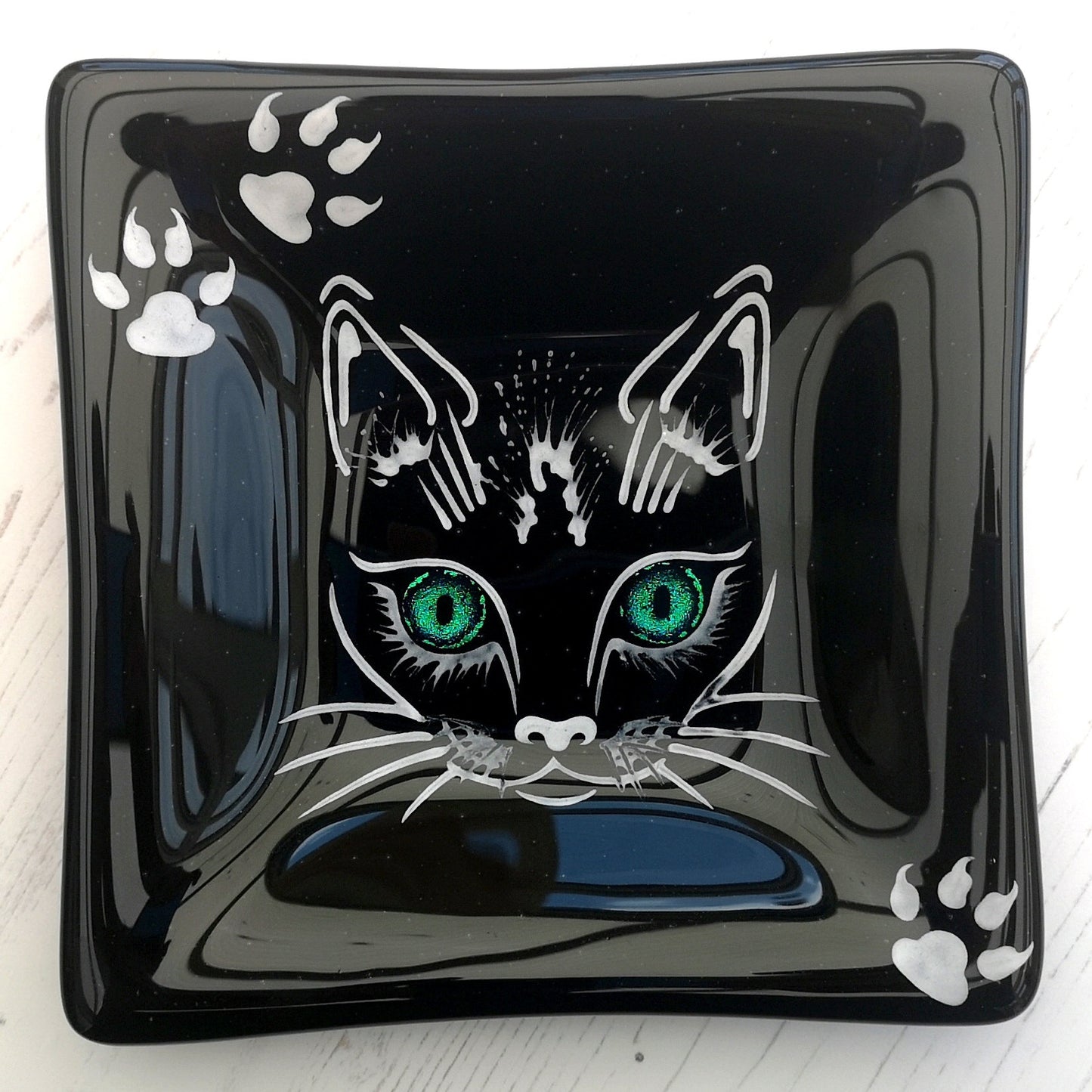 Handmade fused glass cat face bowls, with reflective dichroic glass eyes. Hand painted dish. Four different size serving plates. Cat lover Gift. Lucky black cat.