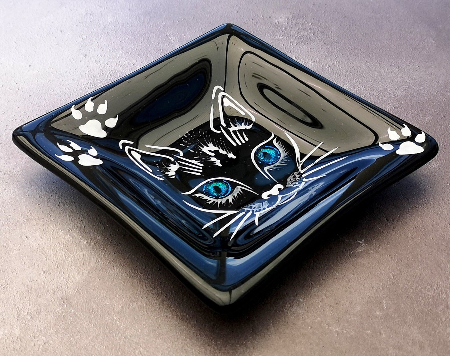 Handmade fused glass cat face bowls, with reflective dichroic glass eyes. Hand painted dish. Four different size serving plates. Cat lover Gift. Lucky black cat.