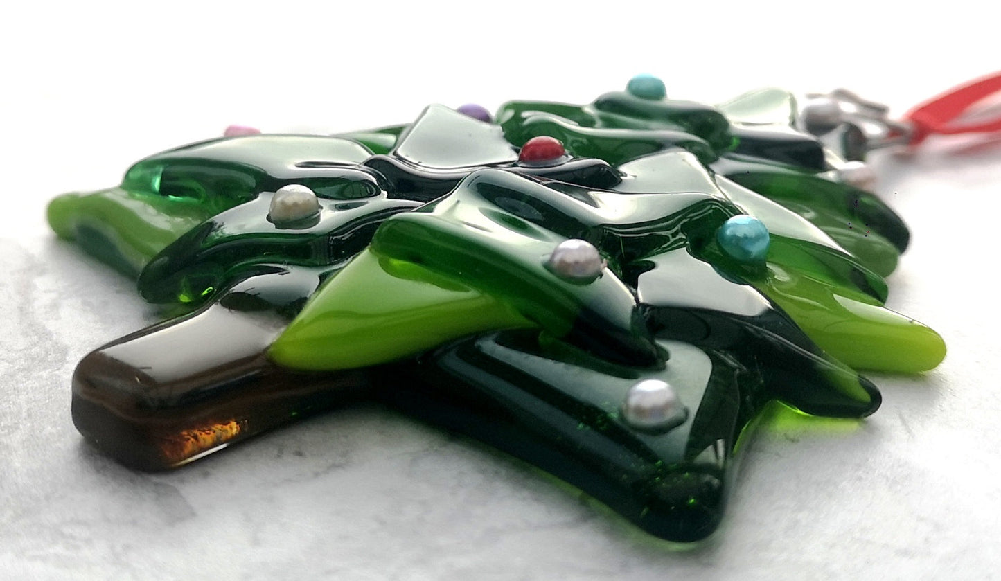 Handmade fused glass 3D Christmas Tree hanging decoration, Xmas tree ornament, holiday decor, Christmas gift, festive present