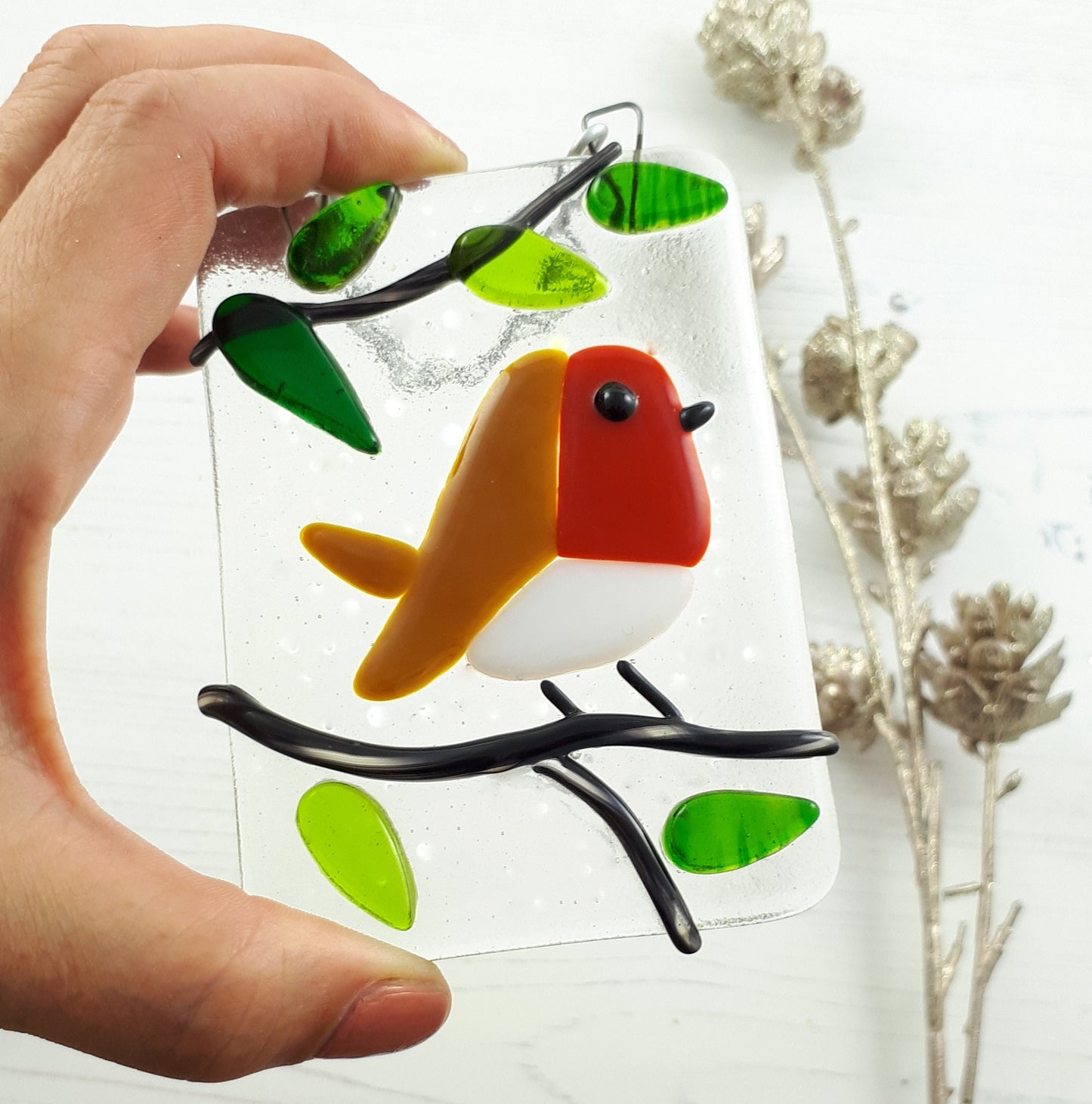 Handmade fused glass robin hanging decoration. Bird in a tree ornament, holiday decor, Christmas gift, festive present. Robin red breast picture.