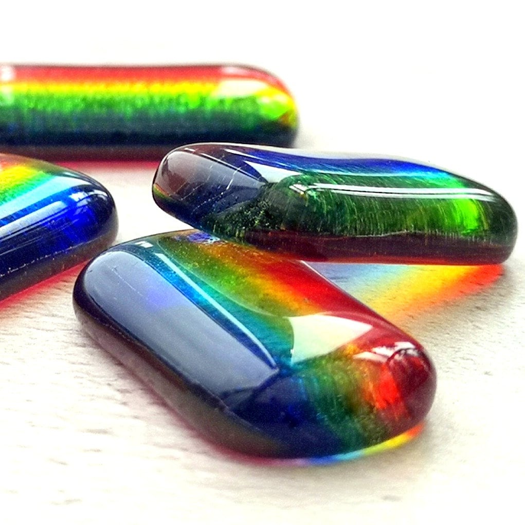 Handmade fused glass pocket rainbow on a postcard with envelope. 4 different messages to choose from. Pocket hug, wish stone, worry charm, keepsake. Glass rainbow message gift card, greeting card present.