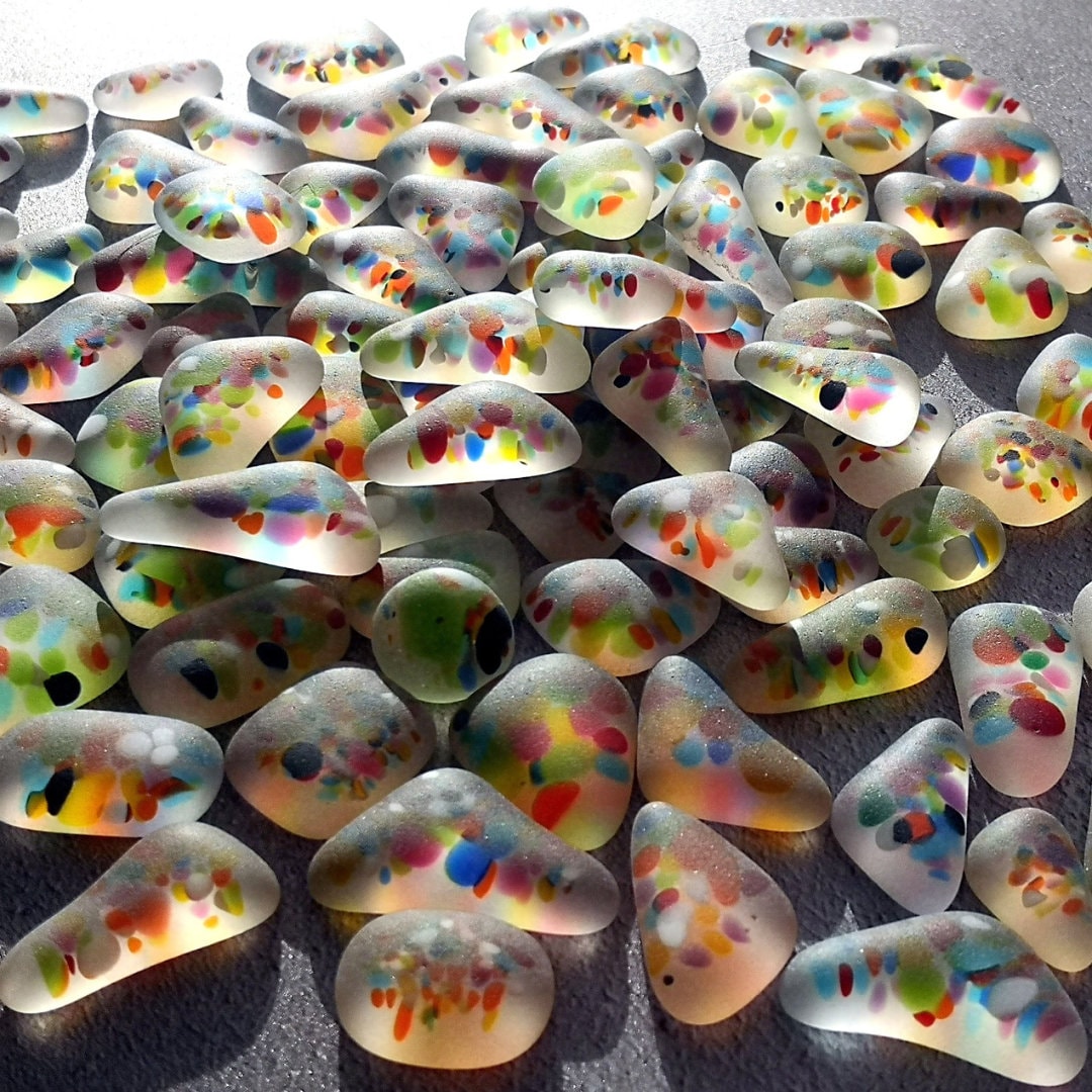 Frosted Elegance: Premium Quality Tumbled Glass Mix for DIY Enthusiasts