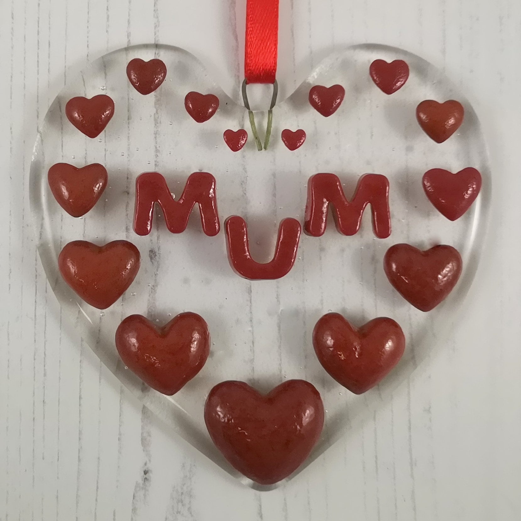 Handmade fused glass 3D Mum hanging heart picture decoration. Suncatcher, Mothers day present, gift for Mum, Nan, Grandmother. Glass love heart.