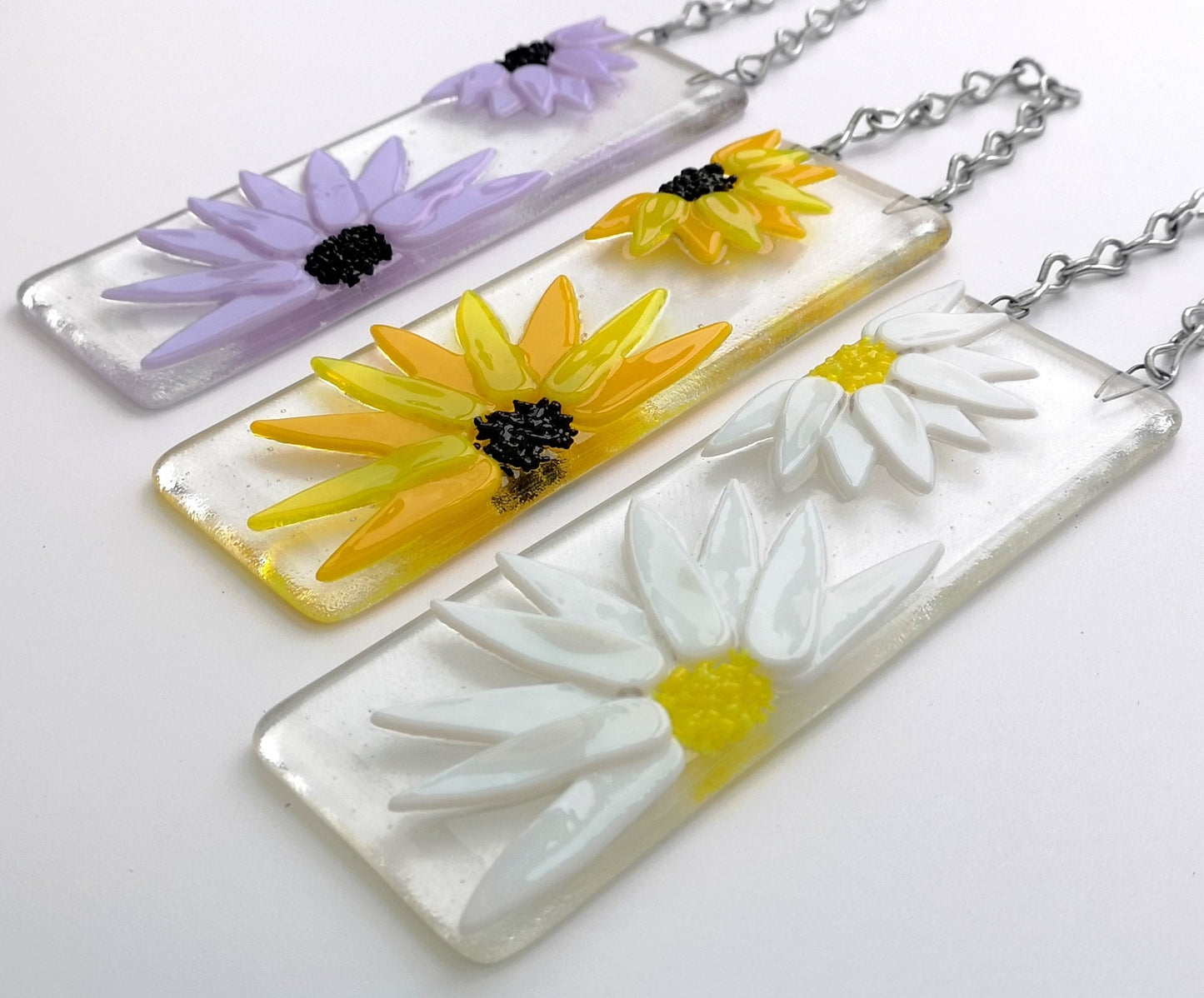 Handmade 3D fused glass Flowers Hanging Picture, suncatcher. Floral decoration, ornament, flower wall art, garden picture gift. Daisy, sunflower.